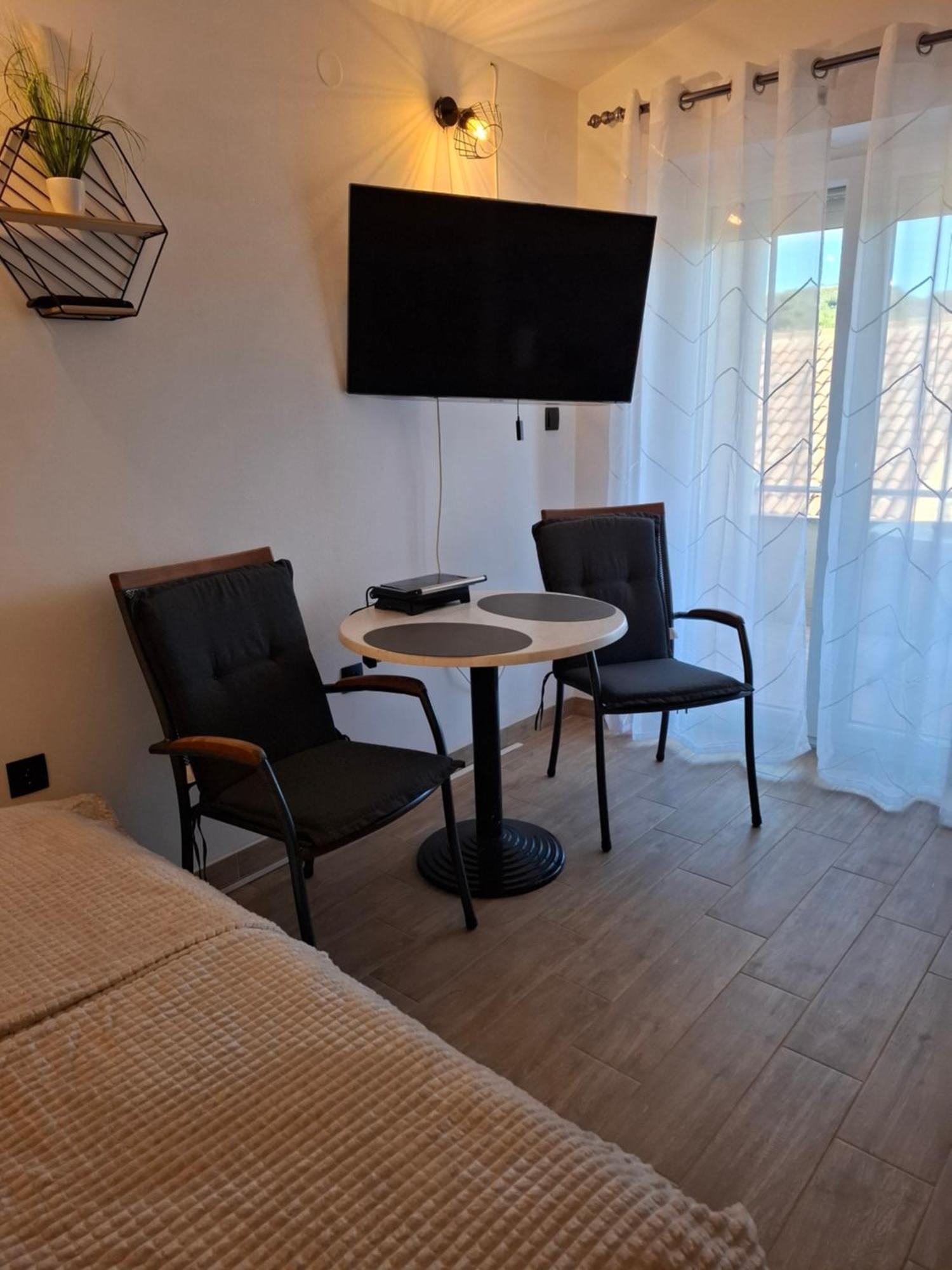 Apartmani Goga - Molat 6 Eksteriør bilde
